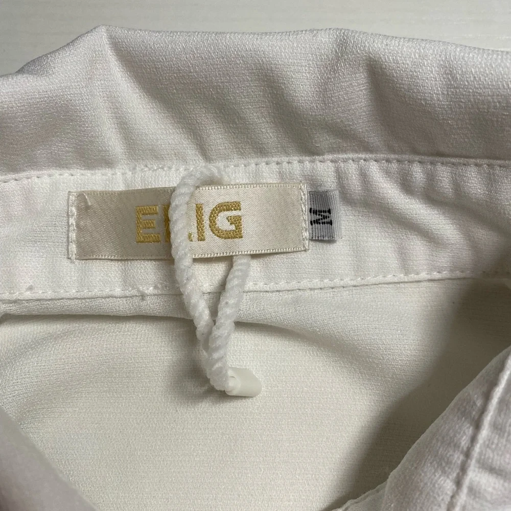 White blouse - Picture 5 of 5